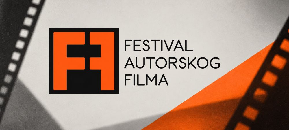 Vizual Festivala autorskog filma sa narandžasto-crnim logotipom i motivom filmske trake
